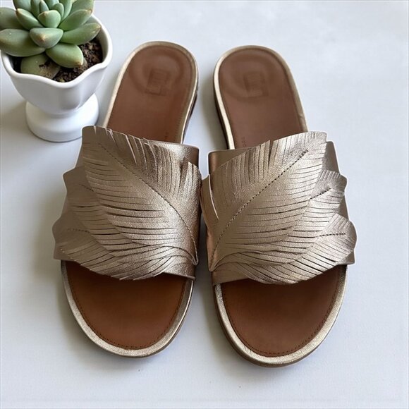 FITLFOP Rose Gold Leather Feather Cut Slide Sandals Size 8 - Picture 1 of 8